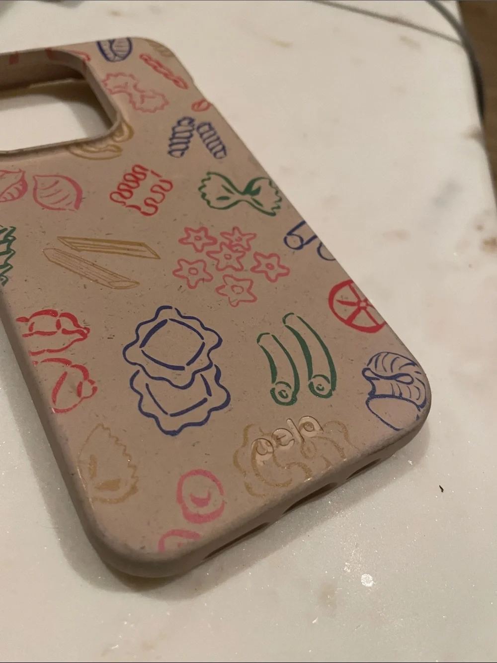 Pela Seashell Carb Case